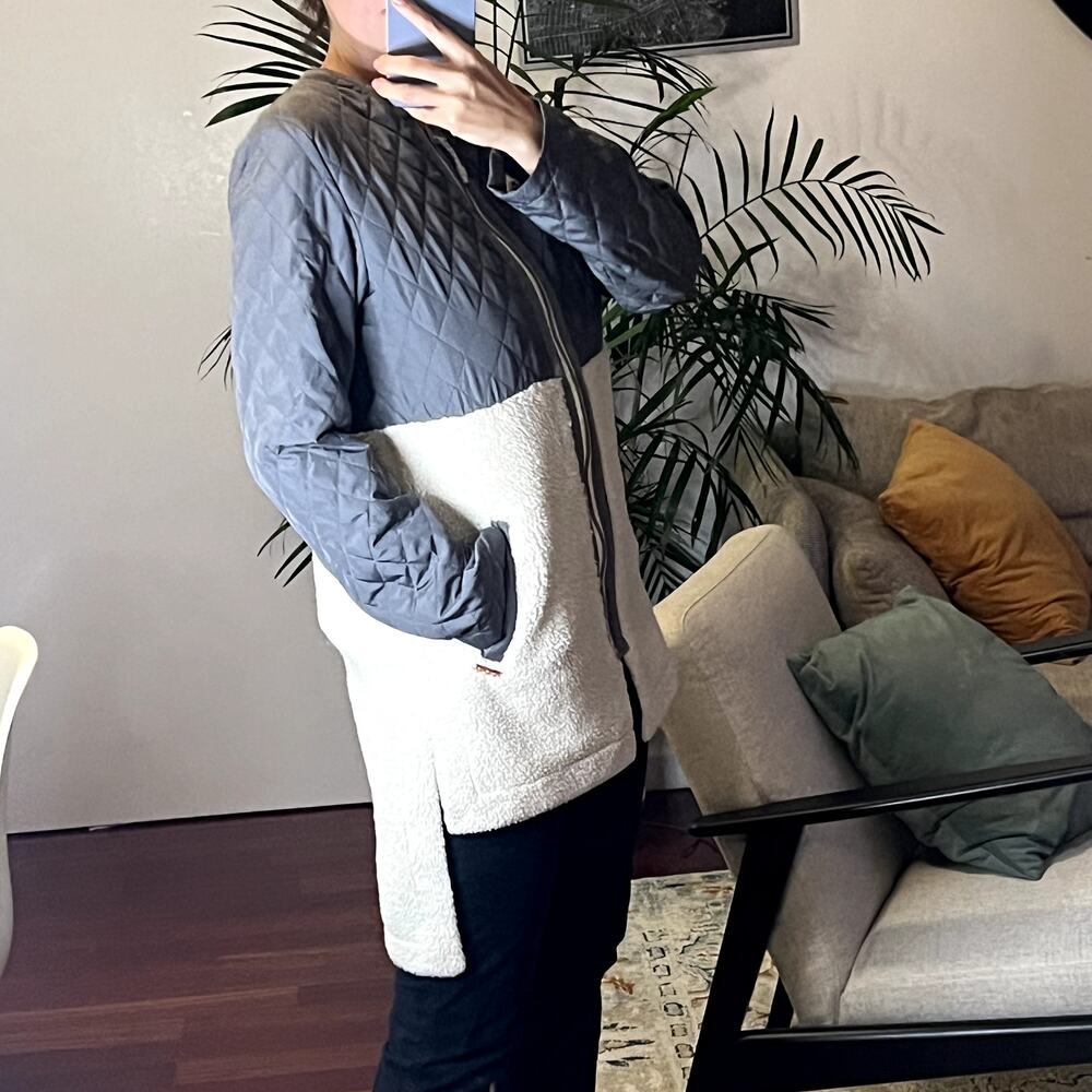 Sweaty Betty Quilted fleece zip jacket gray cream sherpa Size S - Picture 2 of 7